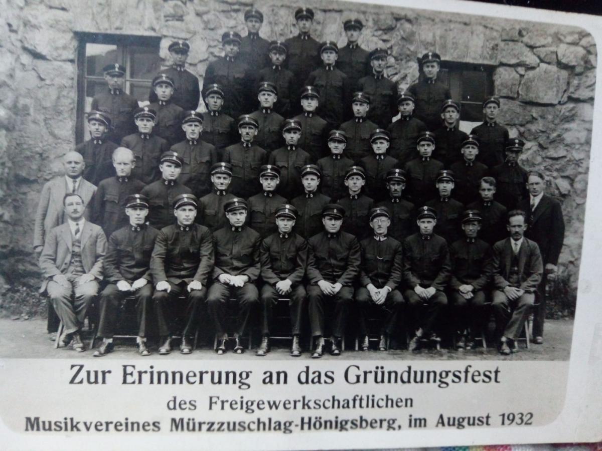 Freigewerkschaftlicher Musikverein Mürzzuschlag-Hönigsberg 1932 (1932-1934)
